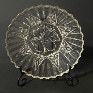 Vintage 1940’s Federal Indian Glass Fruit Bowl, 7.75 In, Crimped Sawtooth Edge